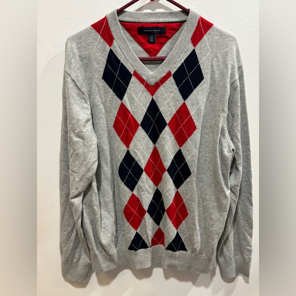 Tommy Hilfiger men's argyle sweater L pullover V-neck grey red black 100% cotton